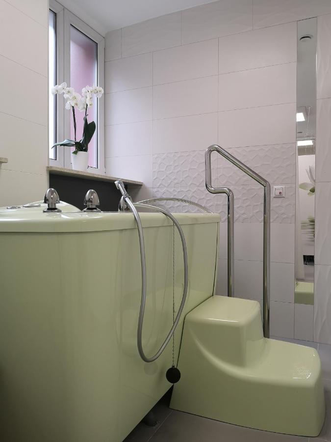 Sanatorium Energetyk Hotel Krynica Zdroj Luaran gambar